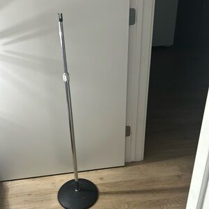 Metal microphone stand